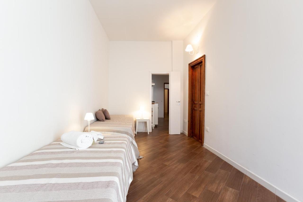Quattro Canti Charming Flat Palermo Exterior photo