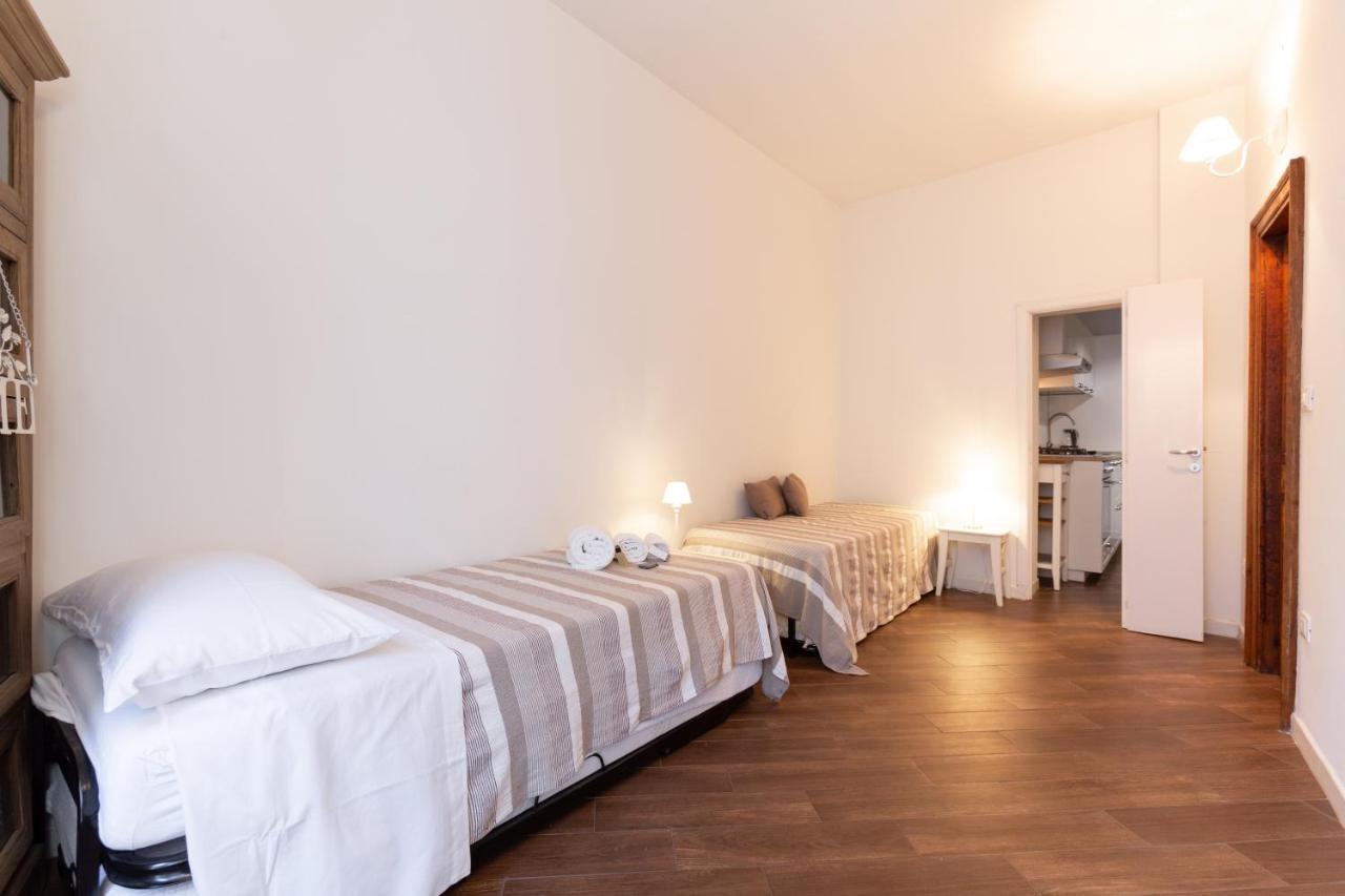 Quattro Canti Charming Flat Palermo Exterior photo