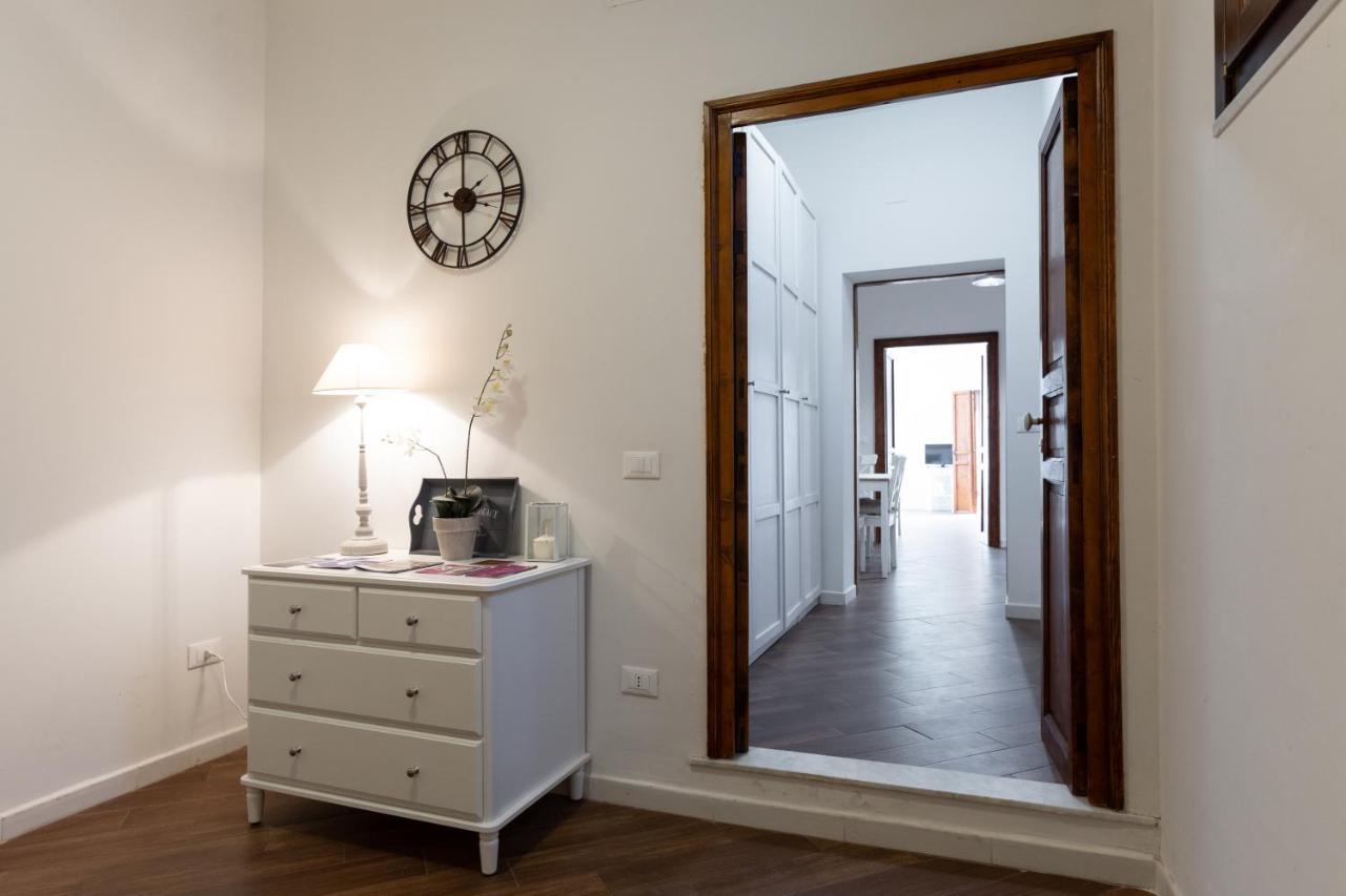 Quattro Canti Charming Flat Palermo Exterior photo